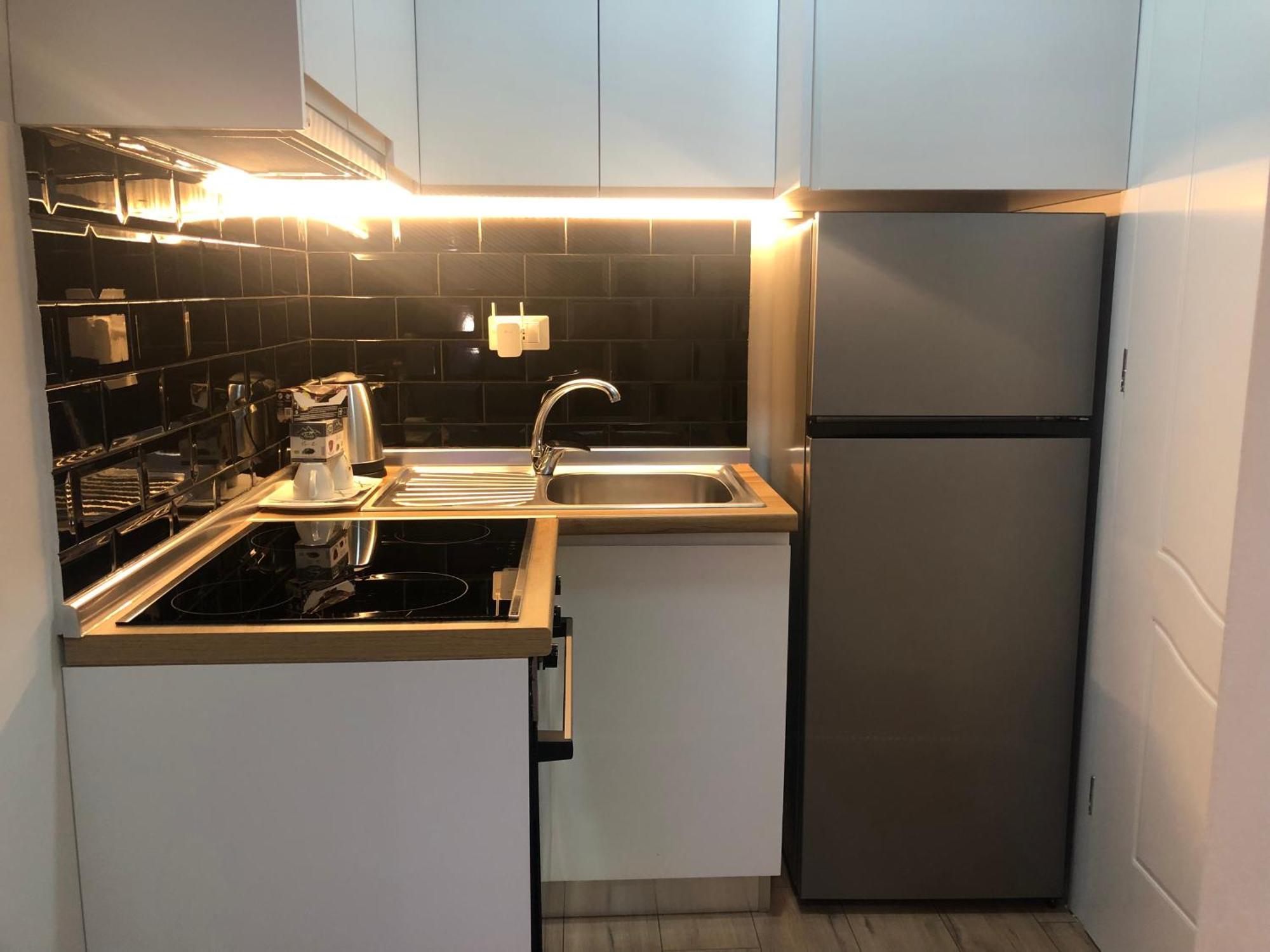 Deluxe Apartment In City Center Tirana Exterior foto